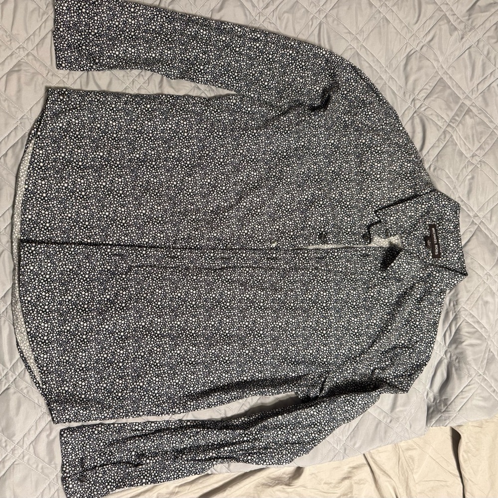 Mocha Kors Black and White Star Patterned Button-Up Shirt size Large